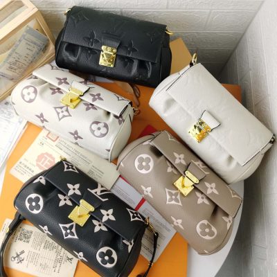 Replica LV Favorite M45813 Crossbody Bag