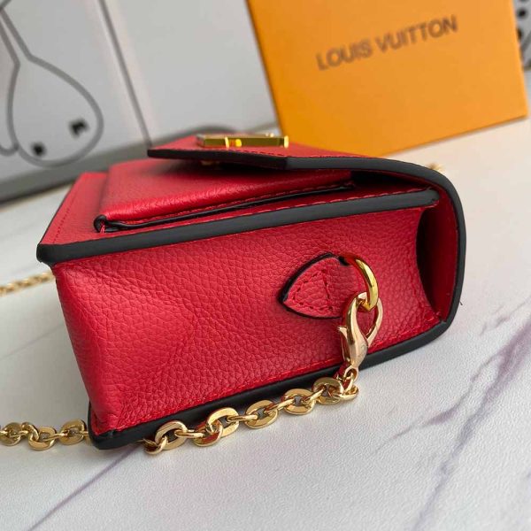 LV Mini Mylockme Chain Pochette Replica M69183 – Stylish & Compact - Image 12