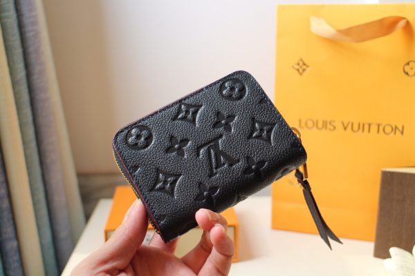 Replica LV Zippy Coin Purse M60574 – Stylish Compact Wallet - Image 4