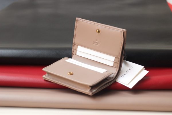 Replica Gucci Marmont Card Case Wallet 466492 - Stylish & Compact - Image 4