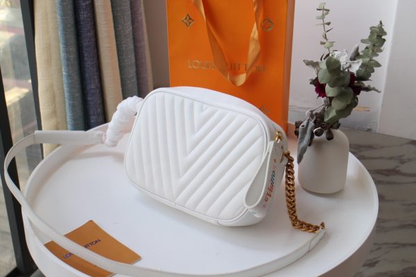 Louis Vuitton New Wave Camera Bag Replica M53683 - Image 11