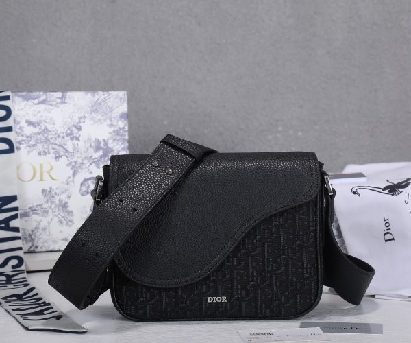Dior Replica Oblique Mini Saddle Messenger Bag – AAA Quality - Image 10