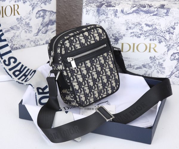 Replica Dior Messenger Pouch in Black & Beige