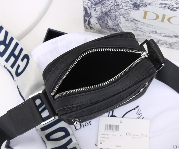 Replica Dior Messenger Pouch in Black & Beige - Image 9