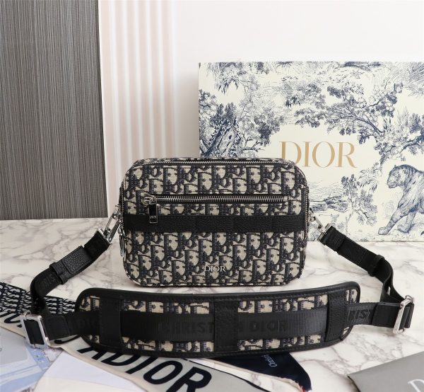 Replica Dior Safari Messenger Bag Black/Beige – Stylish & Durable - Image 6