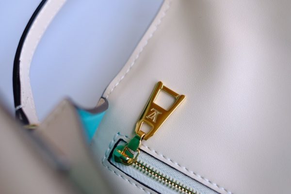 Replica LV Pont 9-M55950 Cream Crossbody Bag - Image 9