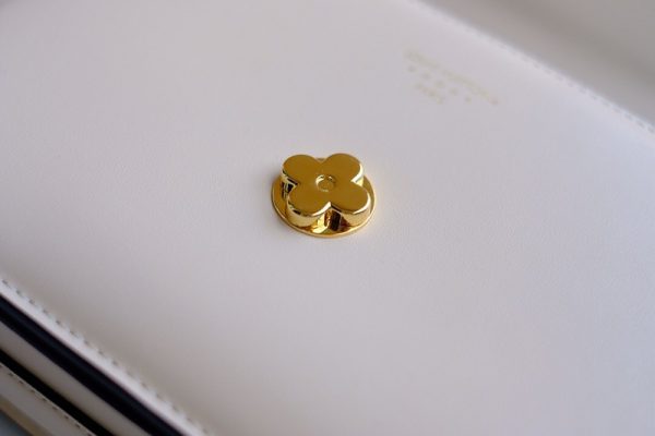 Replica LV Pont 9-M55950 Cream Crossbody Bag - Image 6