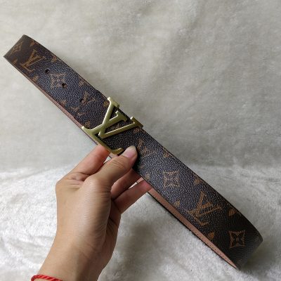 Replica Louis Vuitton L77-70 Belt, 38mm Gold