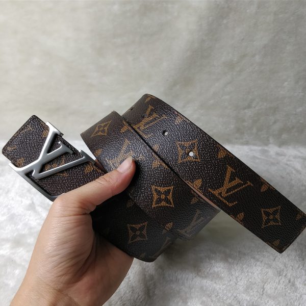Replica Louis Vuitton L77-70 38mm Silver Men's Belt - Image 2