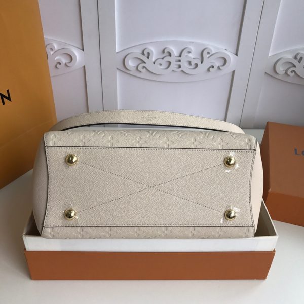 Replica Louis Vuitton Montaigne MM Bag in White - Image 2