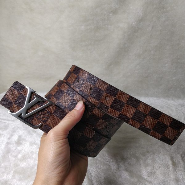 Replica Louis Vuitton L75-70 38mm Silver Belt - Image 2