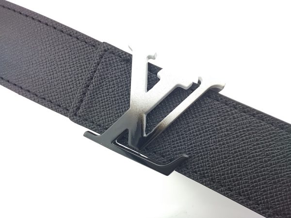 LV Replica Belt 38mm White – Stylish & Durable Design - Image 3
