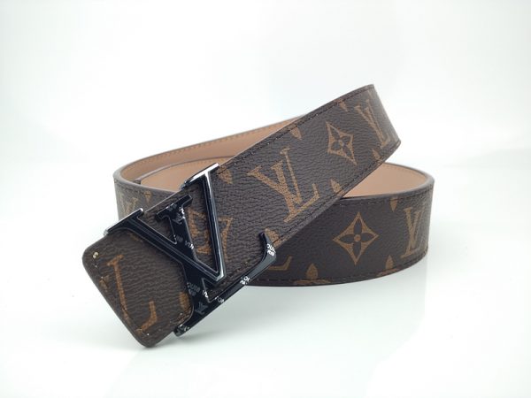 Replica Louis Vuitton Belt L172-75 38mm Silver Buckle - Image 2