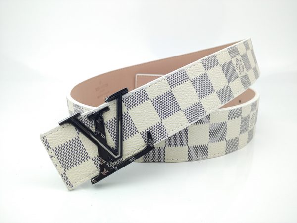 Replica Louis Vuitton L170-75 Belt, 38mm Silver Buckle - Image 2