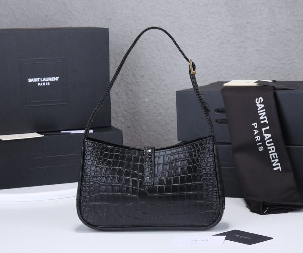 2024 YSL Le 5 à 7 Hobo Crocodile-Embossed Leather Replica - Image 3