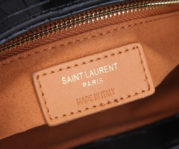 2024 YSL Le 5 à 7 Hobo Crocodile-Embossed Leather Replica - Image 9