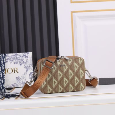 Dior Replica Messenger Pouch – Stylish Brown & Gray Design