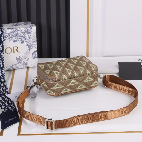 Dior Replica Messenger Pouch – Stylish Brown & Gray Design - Image 5