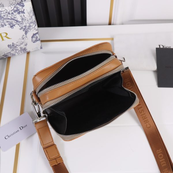 Dior Replica Messenger Pouch – Stylish Brown & Gray Design - Image 6