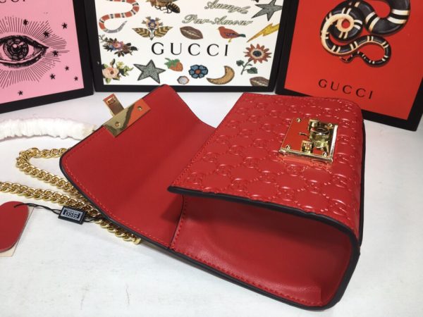 Replica Gucci Padlock Signature Shoulder Bag - Compact & Stylish - Image 8