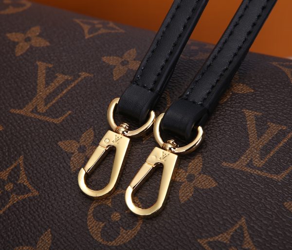 Replica LV Locky BB Handbag – Stylish & Affordable Luxury - Image 7
