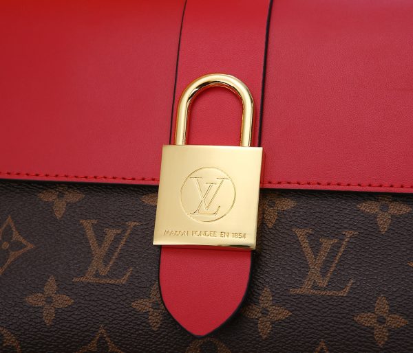 Replica LV Locky BB Handbag – Stylish & Affordable Luxury - Image 12