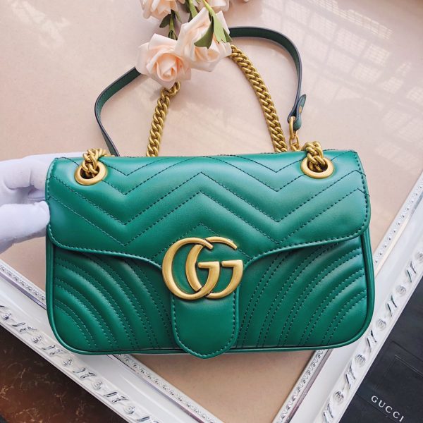 Replica Gucci Marmont Small Matelasse Shoulder Bag 22cm-26cm - Image 11