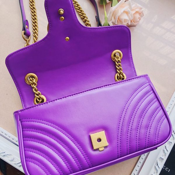 Replica Gucci Marmont Small Matelasse Shoulder Bag 22cm-26cm - Image 16
