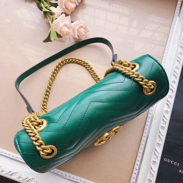 Replica Gucci Marmont Small Matelasse Shoulder Bag 22cm-26cm - Image 13
