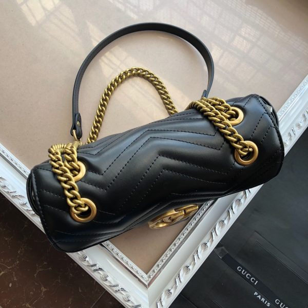 Replica Gucci Marmont Small Matelasse Shoulder Bag 22cm-26cm - Image 4