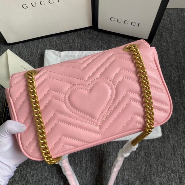 Replica Gucci Marmont Small Matelasse Shoulder Bag 22cm-26cm - Image 21