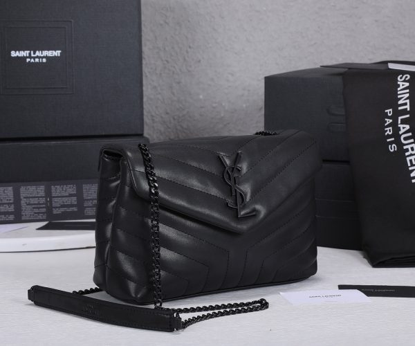 Replica YSL Loulou Small Matte Leather Bag with Y Detail - Image 12