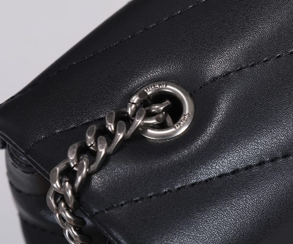 Replica YSL Loulou Small Matte Leather Bag with Y Detail - Image 8