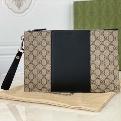 Replica Gucci Beige Canvas Pouch - Trendy & Elegant Design