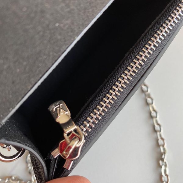 LV Mini Mylockme Chain Pochette Replica M69183 – Stylish & Compact - Image 5