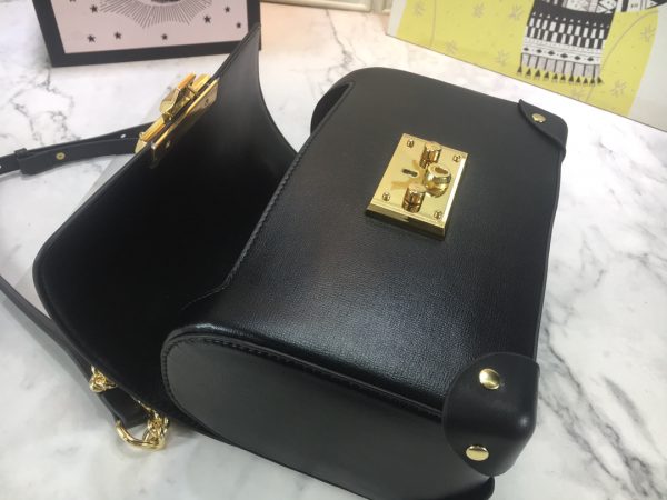 Replica Gucci Bamboo Padlock Shoulder Bag - Image 7
