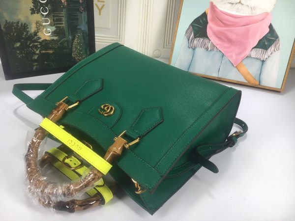 Replica Gucci Diana Small Tote Bag in 7 Vibrant Colors - Image 11