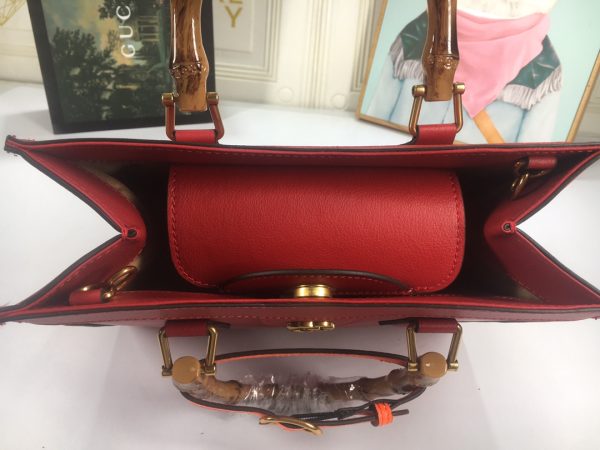 Replica Gucci Diana Small Tote Bag in 7 Vibrant Colors - Image 20
