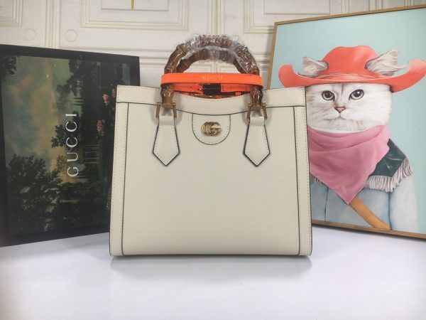 Replica Gucci Diana Small Tote Bag in 7 Vibrant Colors - Image 25