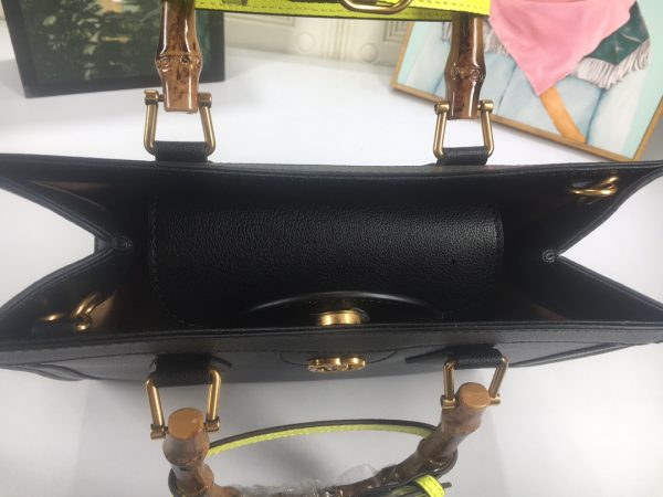Replica Gucci Diana Small Tote Bag in 7 Vibrant Colors - Image 4