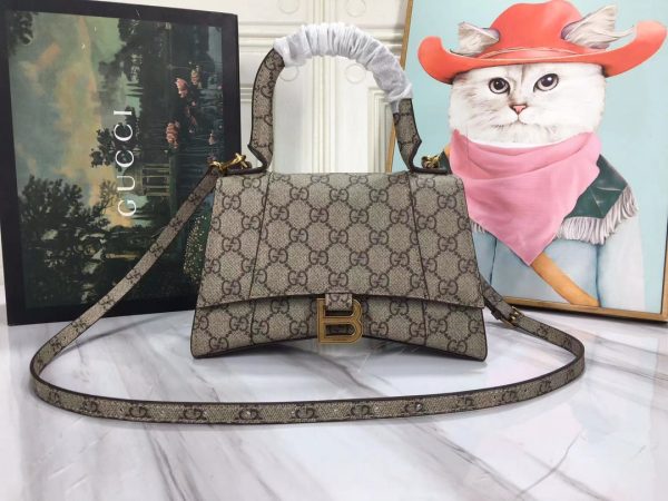 Replica Gucci Hacker Project Small Hourglass Bag