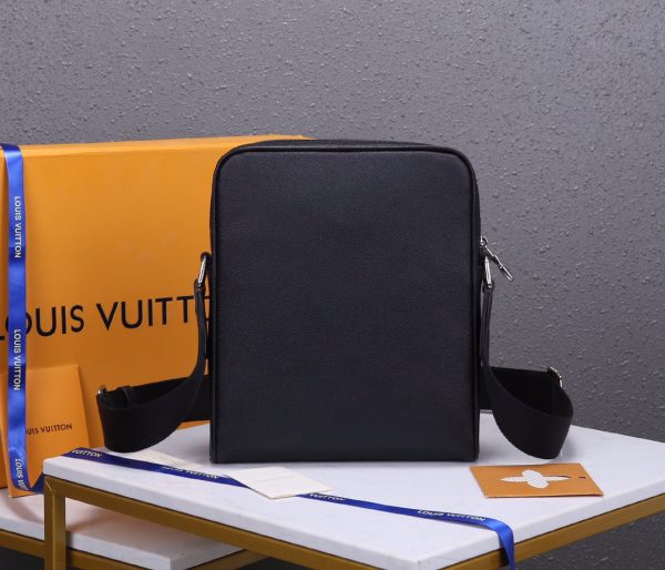 Replica Louis Vuitton Alex Messenger BB M30265 - Image 3