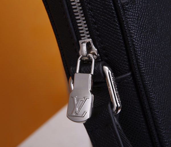 Replica Louis Vuitton Alex Messenger BB M30265 - Image 7