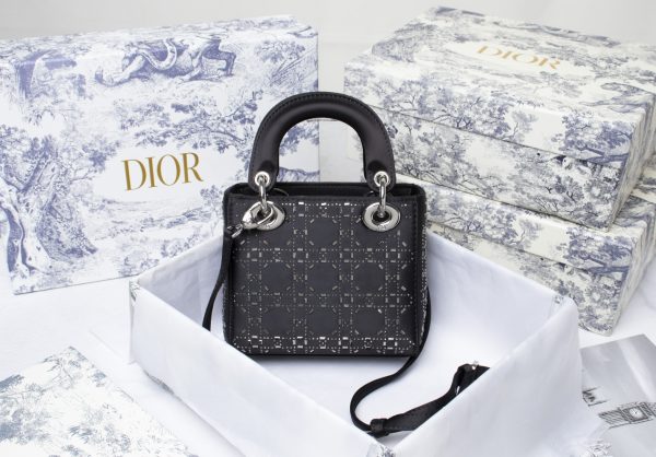 Replica Dior Mini Lady Bag CD-2028 in AAA Quality - Image 3