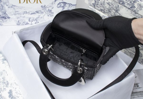 Replica Dior Mini Lady Bag CD-2028 in AAA Quality - Image 9