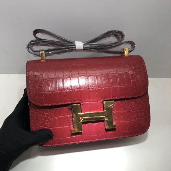 Replica Hermes Croc-Pattern Constance Crossbody Bag - Image 10