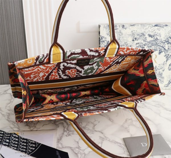 Replica Dior Medium/Large Book Tote - 36/42cm Style - Image 8