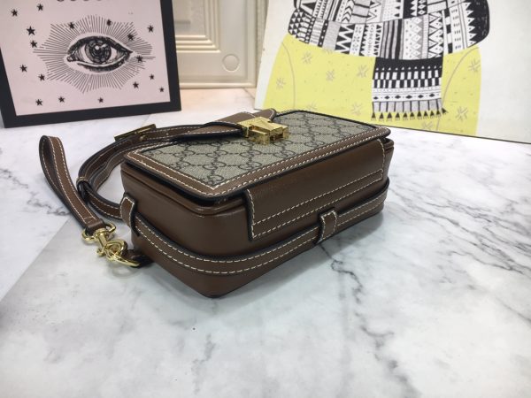 Replica Gucci Mini Bag with Secure Clasp Closure - Image 6