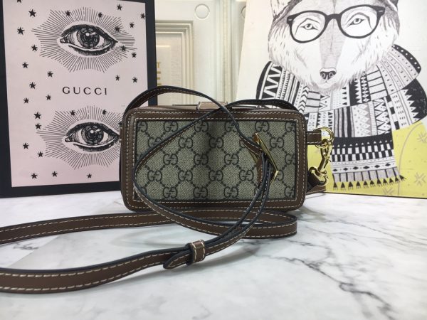 Replica Gucci Mini Bag with Secure Clasp Closure - Image 3