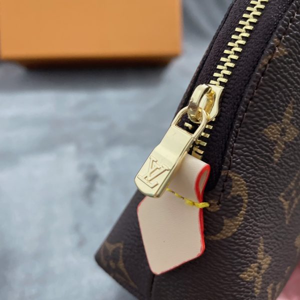 Replica LV Cosmetic Pouch K02 – Stylish & Compact Organizer - Image 2